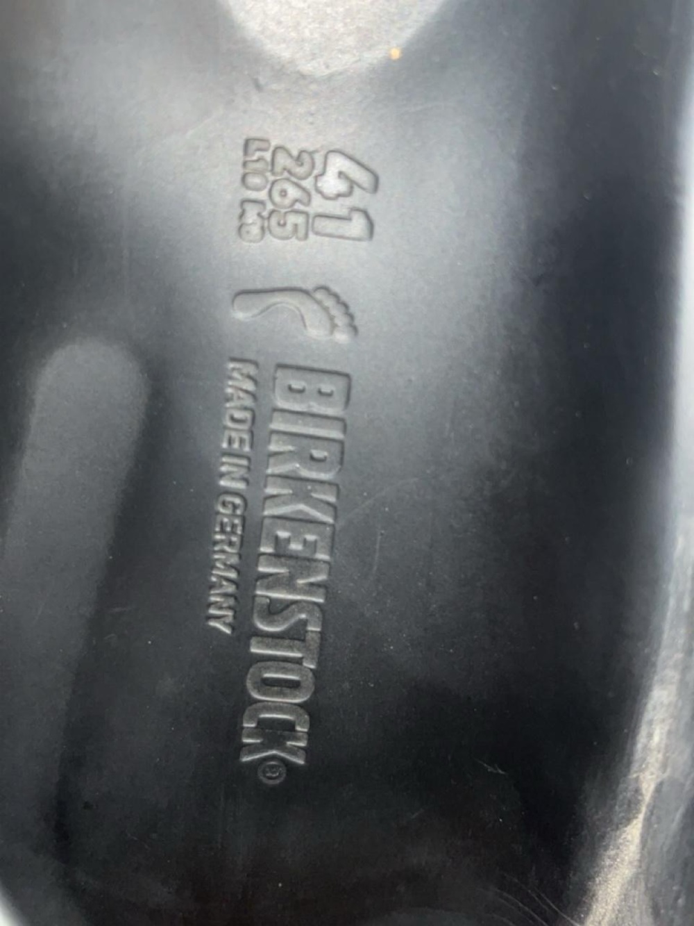 Birkenstock Black Footbed Close-Up - Picture 4 of 4